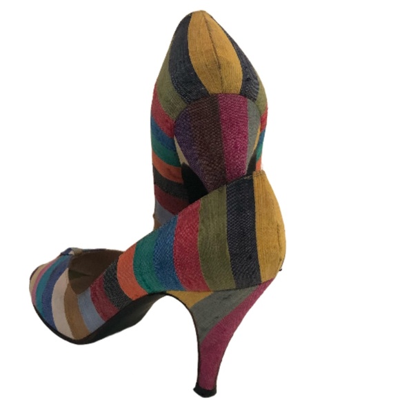 Vintage. 7.5 M. Raw Dupion Silk. 2.75" heel. - Picture 3 of 5